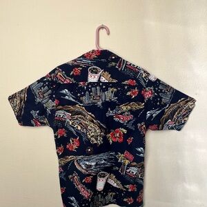 Vintage rare In n Out Burger Navy Hawaiian Print Short-Sleeve Shirt